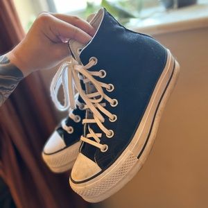 Chuck Taylor All Star Lift Platform Canvas - Black and White